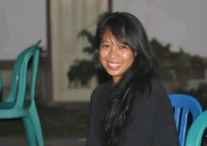 SERAGAM YANG JARANG TERPAKAI